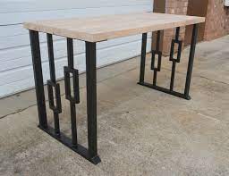 They're known for their warmth and familiar designs and they're appreciated for their ability to look elegant while also embracing a casual aesthetic. Mid Century Modern Style Metal Table Legs With Rectangle Inserts Kitchen Dining Room Tables