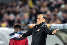 Join facebook to connect with heiko herrlich and others you may know. Leverkusen Fires Heiko Herrlich Signs Peter Bosz As Coach The Peninsula Qatar