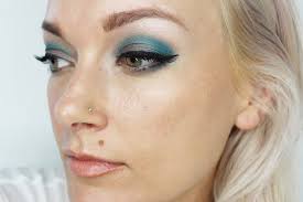 fall eye makeup tutorial blue metallic