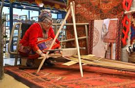 carpet weaving in kazakhstan