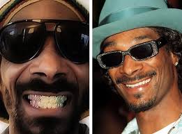 He takes flossing very seriously. Rappers With And Without Teeth Grillz Capital Xtra