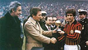 Nato il 18 agosto 1943, ad alessandria ) è un politico italiano ed ex calciatore che ha giocato come centrocampista. The Golden Boy Of Milan Gianni Rivera