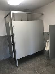 Commercial Bathroom Partitions Stalls