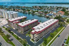 clearwater fl waterfront homes for