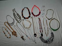 lot 96 costume jewelry necklaces