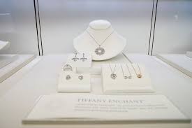 how to tell if tiffany co jewelry is