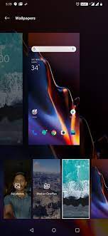 wallpaper changes automatically
