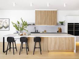 6 best kitchen layout ideas for small