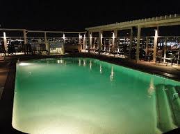 best hotel pool on riverwalk san