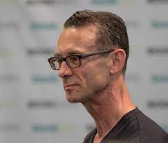 Born february 21, 1962) is an american freelance journalist and novelist who describes his work as transgressional fiction. Chuck Palahniuk Wikipedia