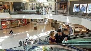 florida gardens mall to adjust hours