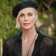 charlize theron didn t get a facelift