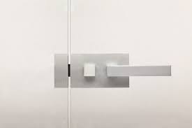 M Lock Go Magnetic Glass Door Lock By