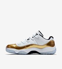 Explore, buy and stay a step ahead of the latest sneaker drops with nike+ snkrs. Air Jordan 11 Retro Low White Metallic Gold Release Date Nike Snkrs