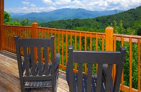 visiting pigeon forge in september