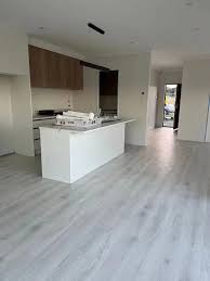 scratch resistant laminate floors