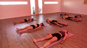 hot yoga benefits health perks