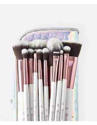 bh cosmetics makeup brushes in