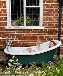 Why Outdoor Baths Have Become The Must
