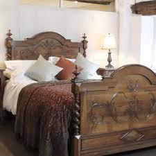 520 Antique Beds For