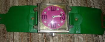 Vintage Spartus Large Wall Wrist Watch