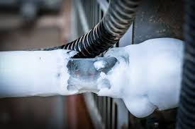 what causes your hvac lines to freeze