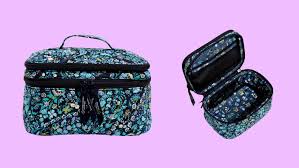 8 travel cosmetic bags that hold