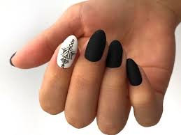 A glossy black polish can look bold and beautiful on its own. Cute Black Nail Designs Naildesignsjournal Com