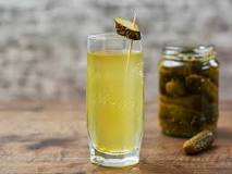 What are the negatives of drinking pickle juice?