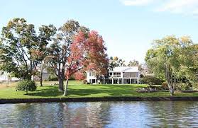 your candlewood lake real estate source