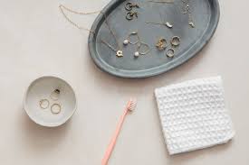 how to make a homemade diy jewelry cleaner