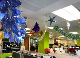 50 office christmas decorating ideas