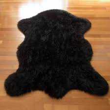 Walk On Me Faux Fur Area Rug Luxuriously Soft And Eco Friendly Bear Pelt 3 X 5 Black Made In France