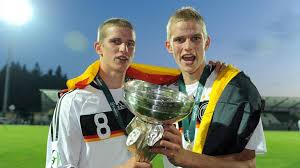 End of an era lars bender can be played at his natural rb position to great success, but he is stronger at another position, as our solution reveals. 2008 Lars Sven Bender Under 19 Uefa Com