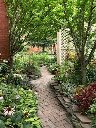 Walkway Landscaping Ideas