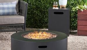 5 Fire Pit Patio Sets For Your Backyard