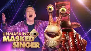 The masked singer is the surreal and surprising singing show. Kermit The Frog Shares Why Masked Singer Is A Highlight Of His Career Entertainment Tonight