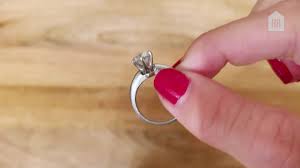 how to clean a diamond ring