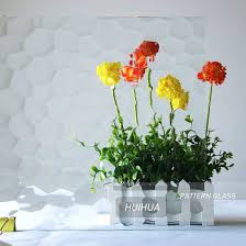 Decorative Water Cube Privacy Pattern
