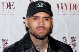 Chris brown and gina huynh are rumoured to be dating after pictures surfaced of them together, and here's all you need to know about the the internet went wild after discovering gina huynh was the rumoured model that chris brown was holding hands with on the set of his music video for city girls. Chris Brown A Timeline Of The Singer S Legal Trouble People Com