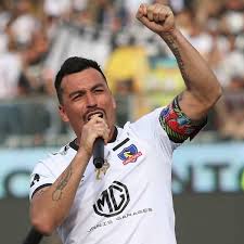 This is the news site of the csd colo colo player esteban paredes which shows all news linked with this player. Colo Colo Esteban Paredes Se Va Sin Ser El Goleador Historico Dale Albo