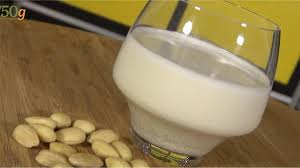 recette lait d amande maison 750g com