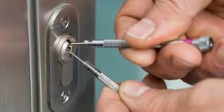 how to pick a lock askmen