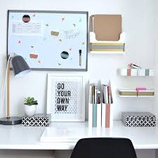 6 dorm room desk organization ideas you