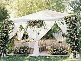 40 backyard wedding ideas that are