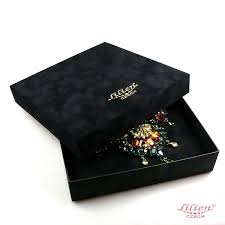 luxury gift box for set 23cm x 23cm