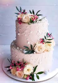 wedding cakes with fresh flowers