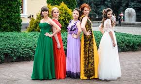 where to sell used prom dresses for cash