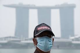 It's one of my favorite places to visit. Singapore Air Haze At Unhealthy Levels Before Formula 1 Race Bloomberg