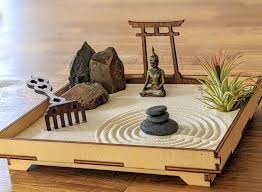 Zen Garden Set With Buddha Figure Torii